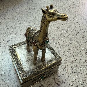 Gold Giraffe Trinket Box